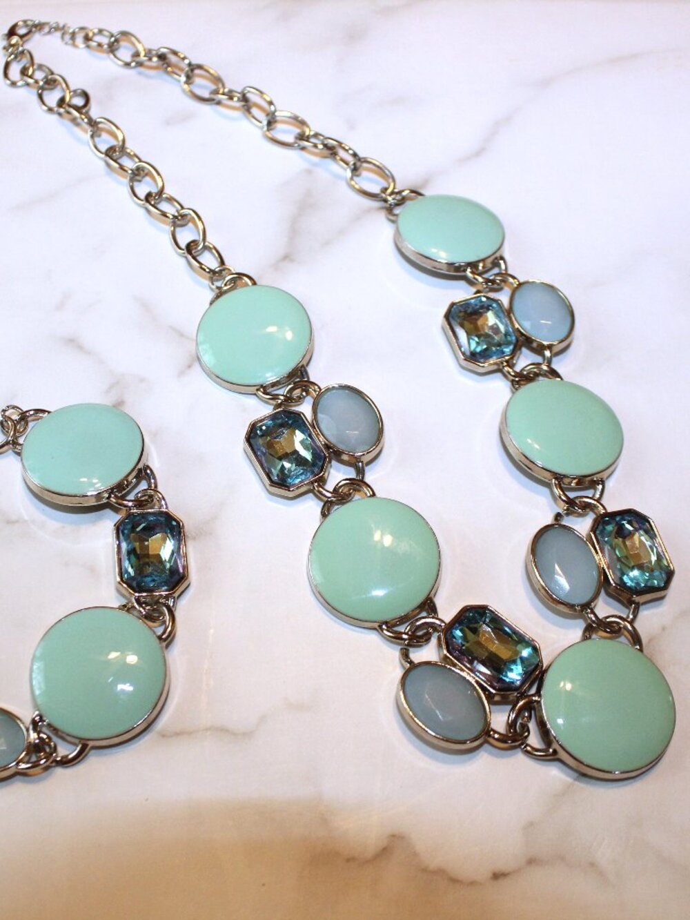Paparazzi "Dreaming in MULTICOLOR" Mint Green Statement Necklace & Bracelet Set - Picture 2 of 7